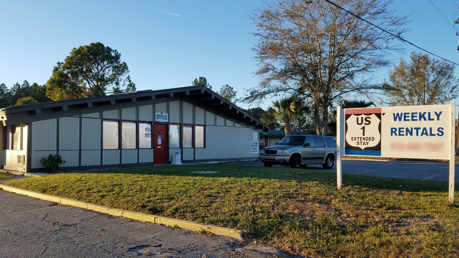 6017 Second St N Folkston Ga 31537 Hotel Property For On Front View Of The Office