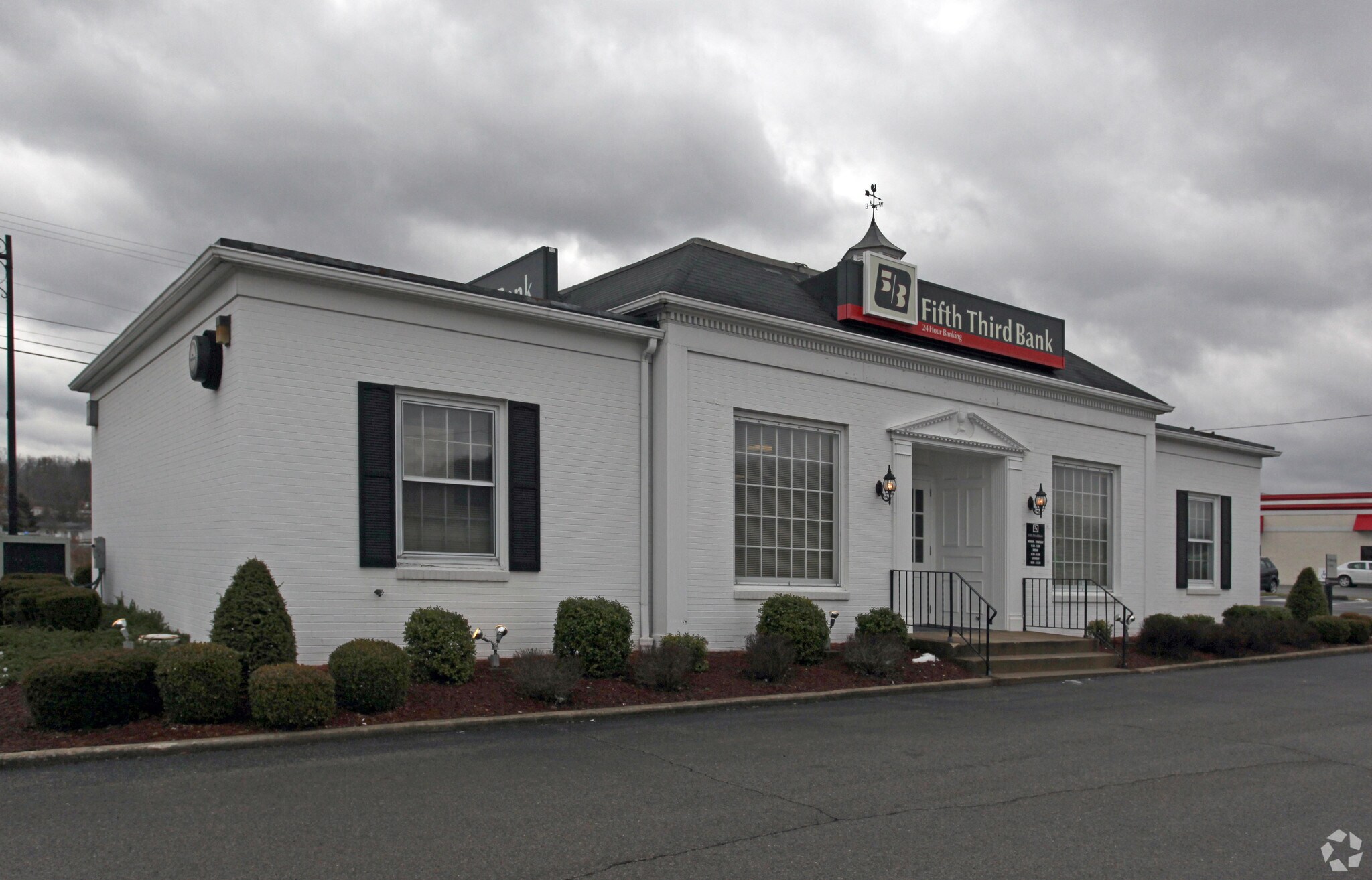 cbre inc 12496 us 60 bank ashland ky fifth third bank 24 hour customer service