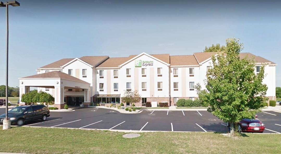 95 N Parkview Dr Brookville Oh 45309 Hotel Property For On Holiday Inn Express