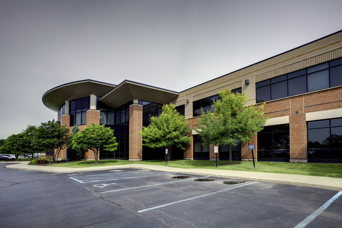 real estate and sf building type 40,300 sf light industrial building for sale in redford, mi parking type: surface © 2018 friedman integrated real estate solutions. real estate and sf building type 40,300 sf light industrial building for sale in redford, mi parking type: surface © 2018 friedman integrated real estate solutions.