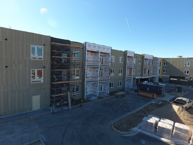 405 E 42nd St Garden City Id 83714 Apartments Property For 39 Unit Apartment Building Offered At 7 611 000 A 5 75 Cap Rate In Garden City Id