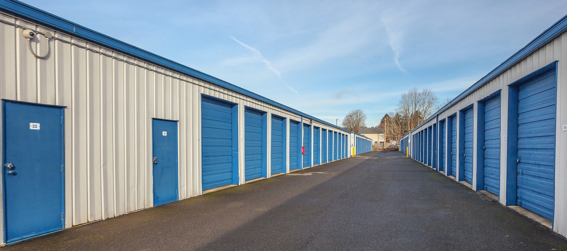 2900 Kauffman Ave Vancouver Wa 98660 Self Storage Property For A1 Doors