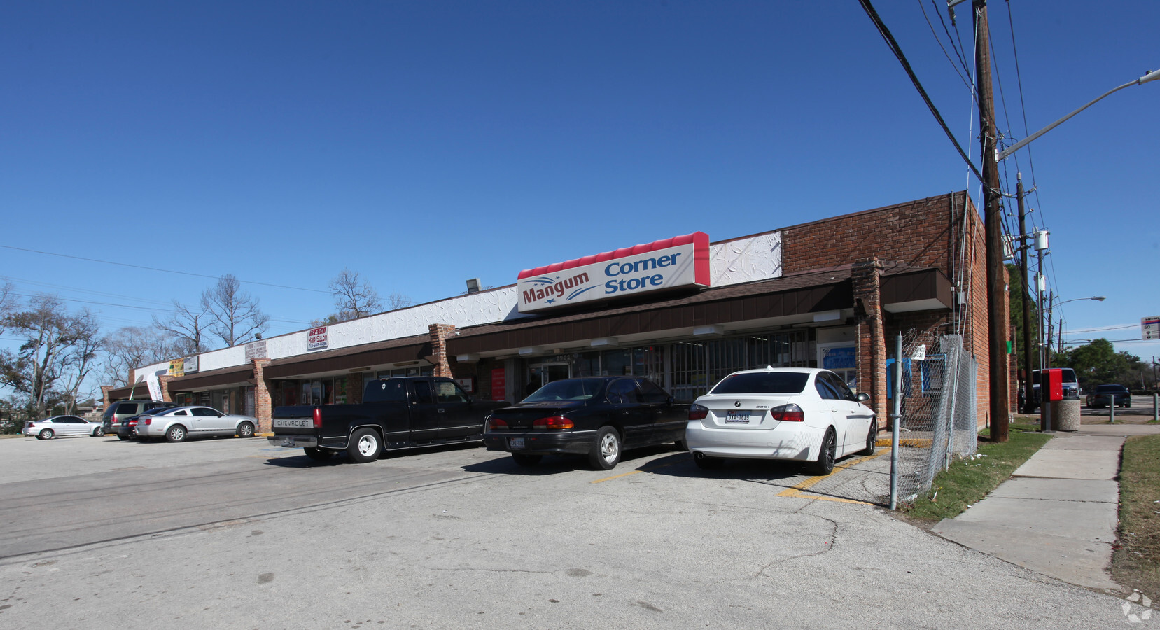 2902-2916 Mangum Rd, Houston, TX, 77092 - Property For Lease on LoopNet.com