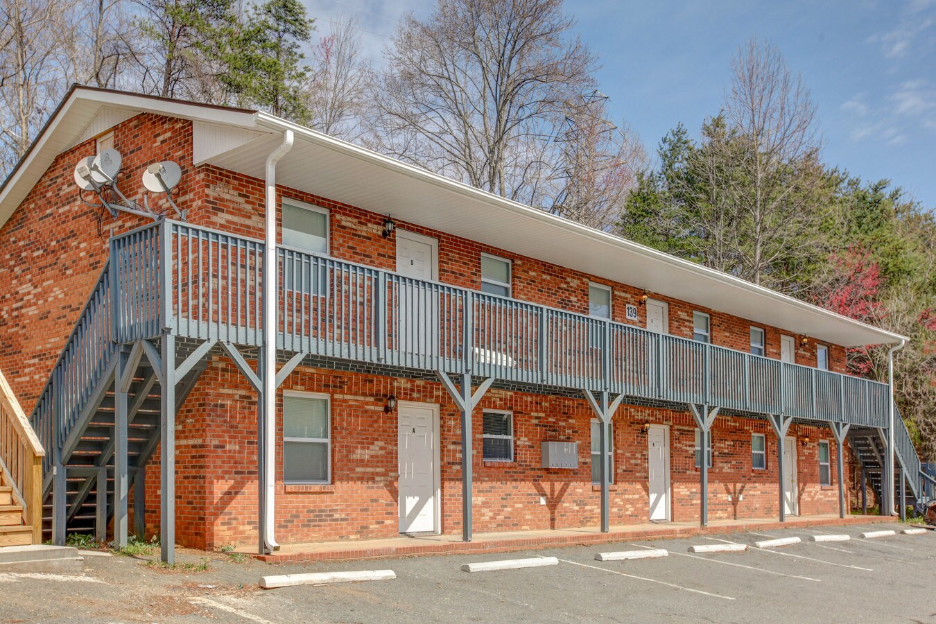 100 Weatherwood Ct, WinstonSalem, NC, 27103 Apartments Property For Sale on