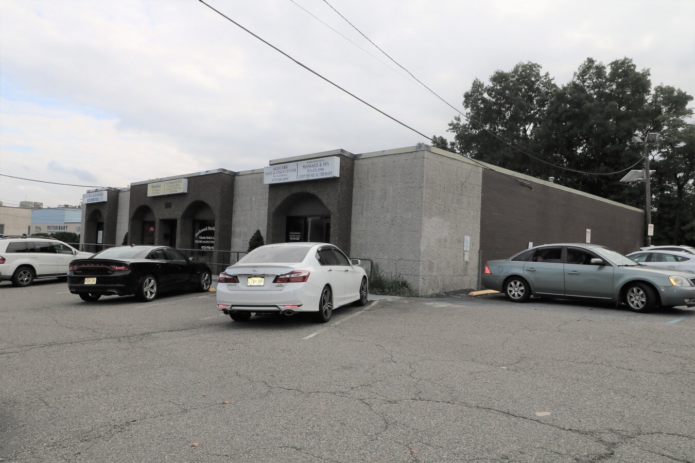 Commercial 1081 Paulison Ave