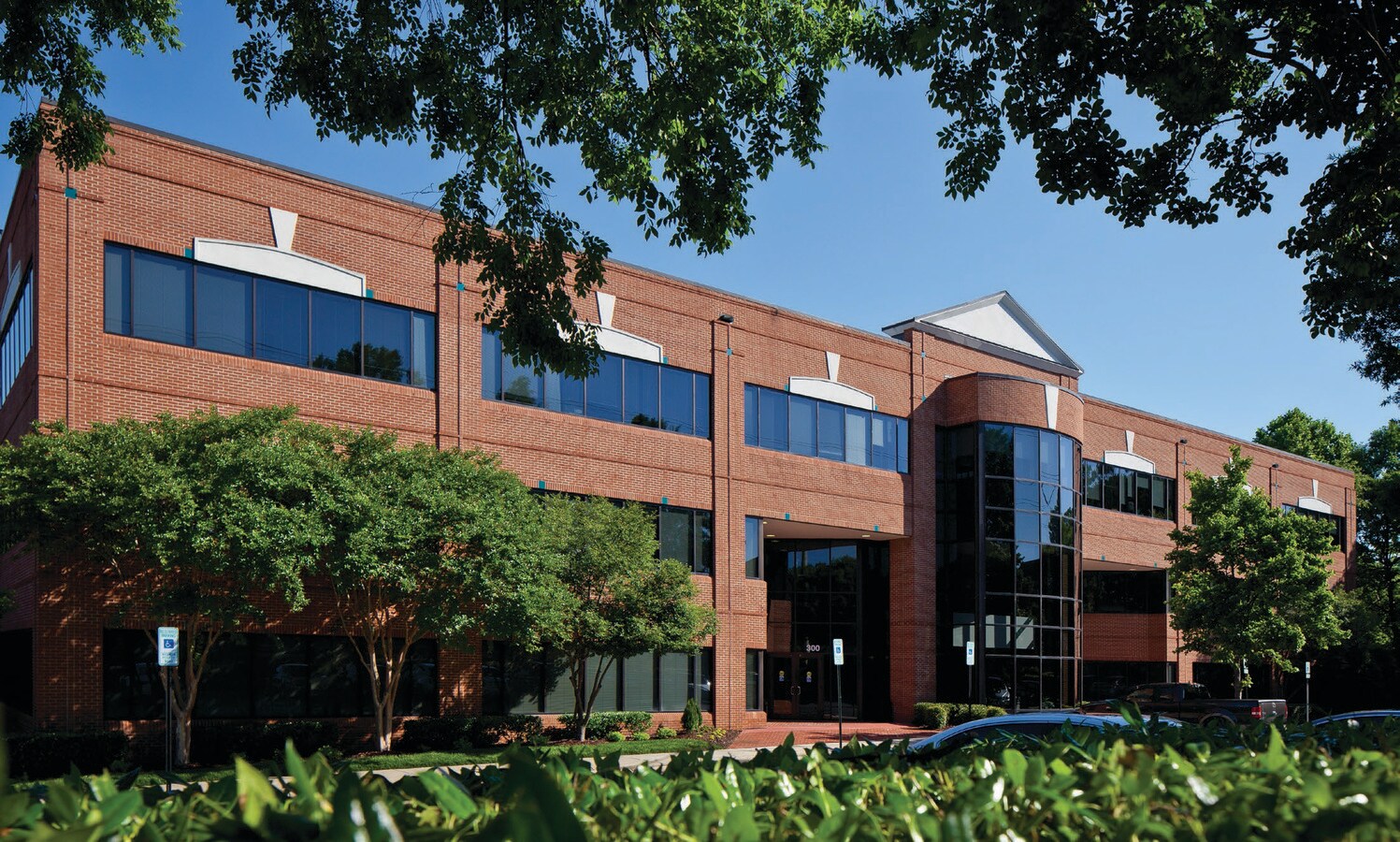 300 Ashville Ave, Cary, NC, 27518 Medical Property For Lease on