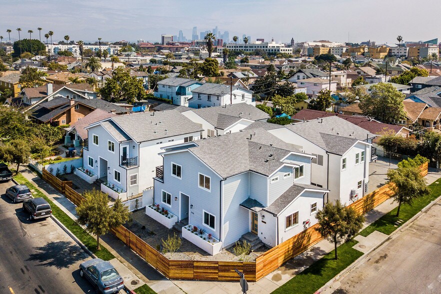 1135 1137 Leighton Ave Los Angeles Ca 90037 Apartments Property 1135 1137 Leighton Ave