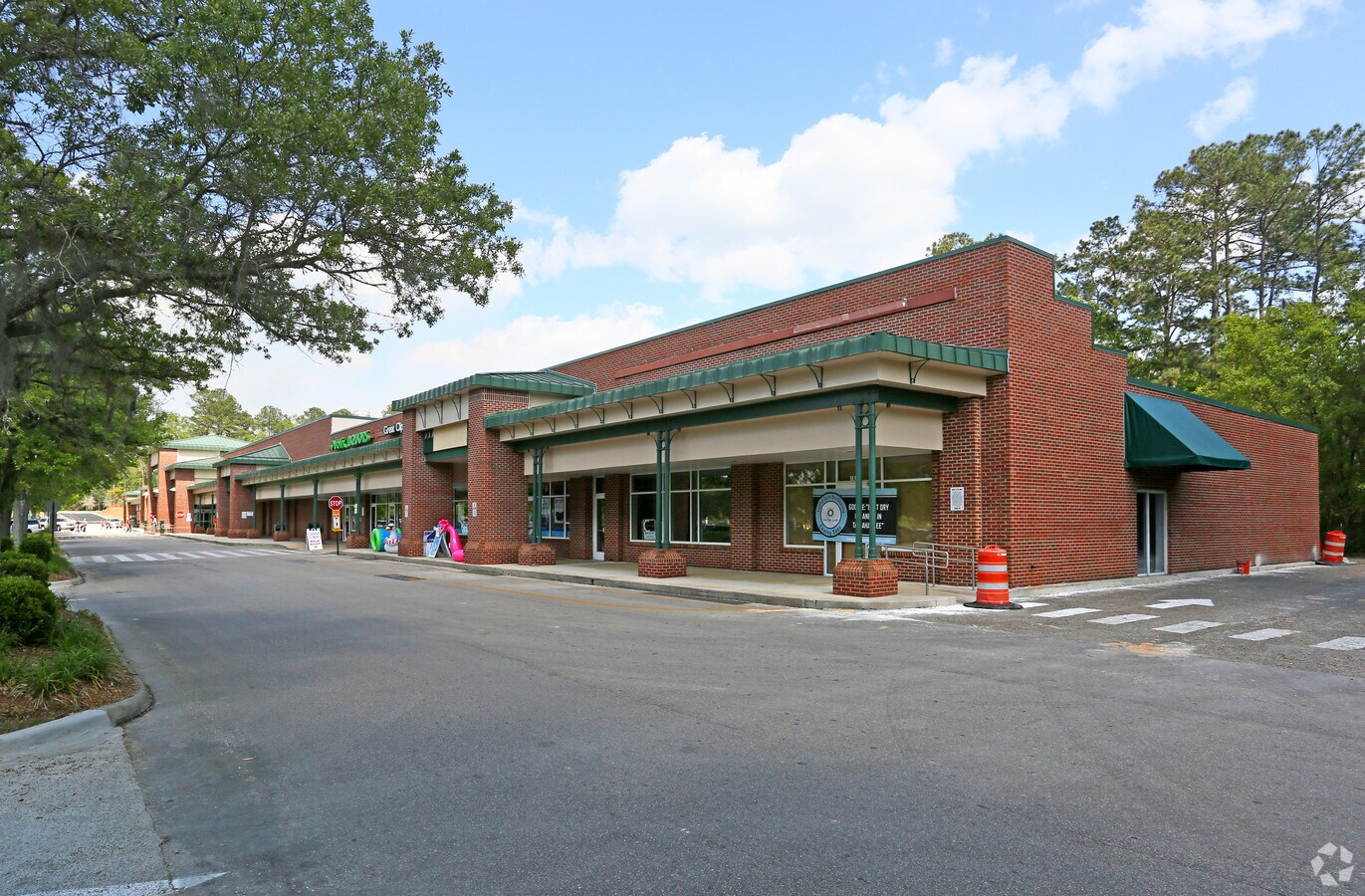 6753 Thomasville Rd, Tallahassee, FL, 32312 Property For Lease on