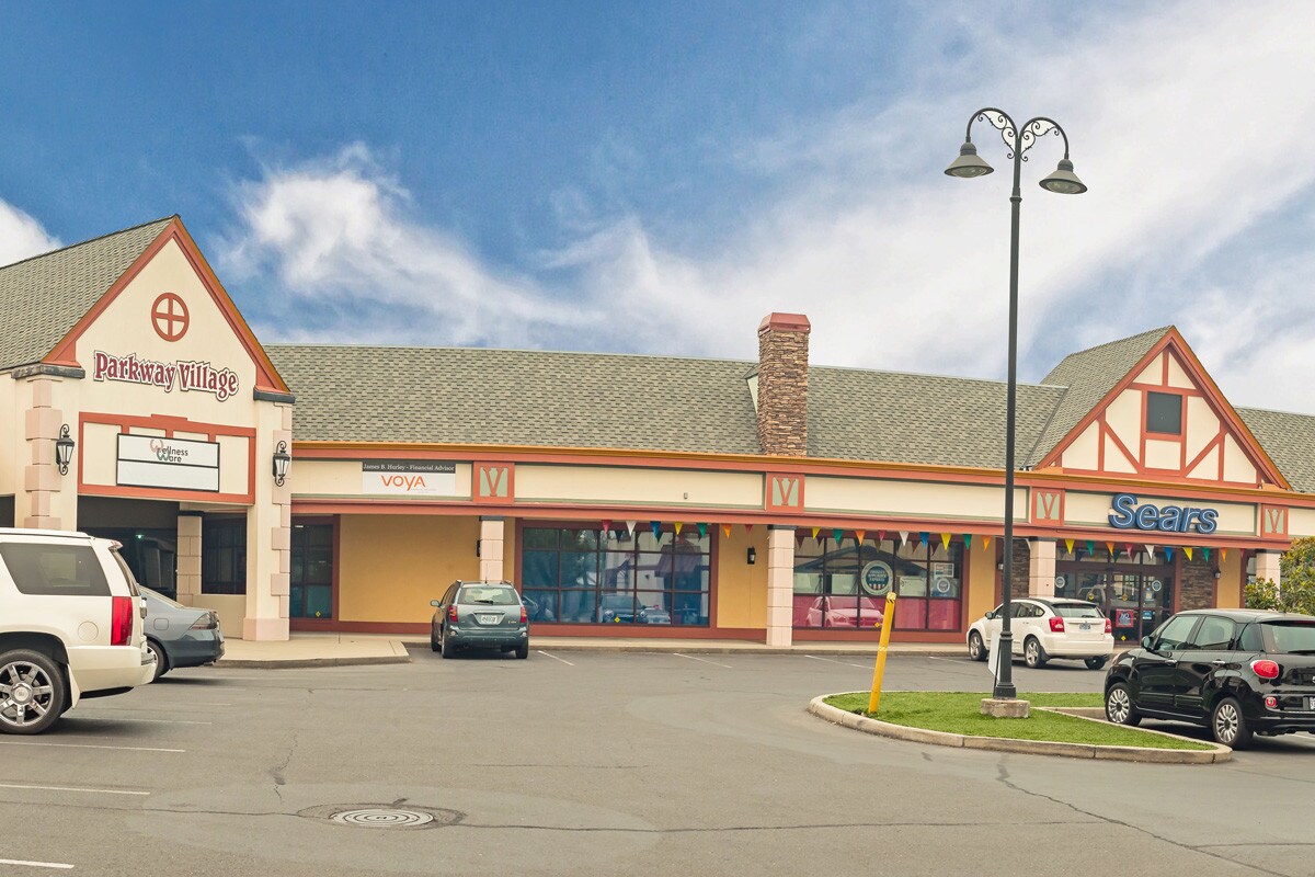 15011569 NE F St, Grants Pass, OR, 97526 Restaurant Property For