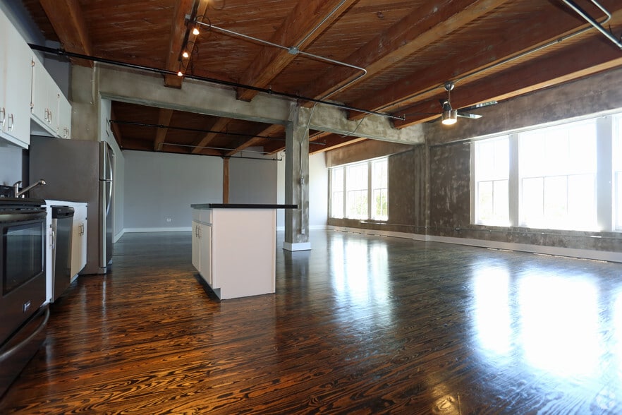 711 William St Houston Tx 77002 Apartments For On Cityfeet More Photos Of 711 William St Houston Apartments For