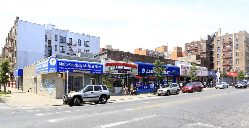 896900 E Tremont Ave, Bronx, NY, 10460 Storefront Property For Lease