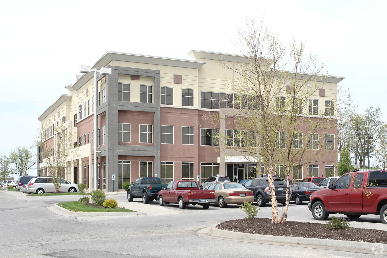 200 NE Missouri Rd, Lees Summit, MO, 64086 Property For Lease on