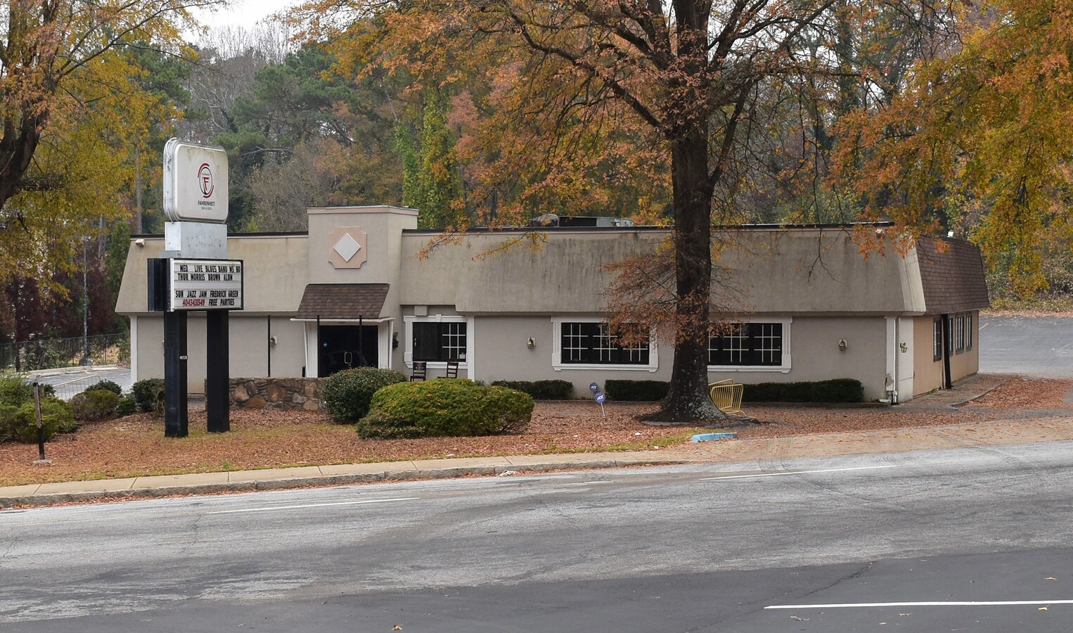 2435 Campbellton Rd SW, Atlanta, GA, 30311 Restaurant Property For