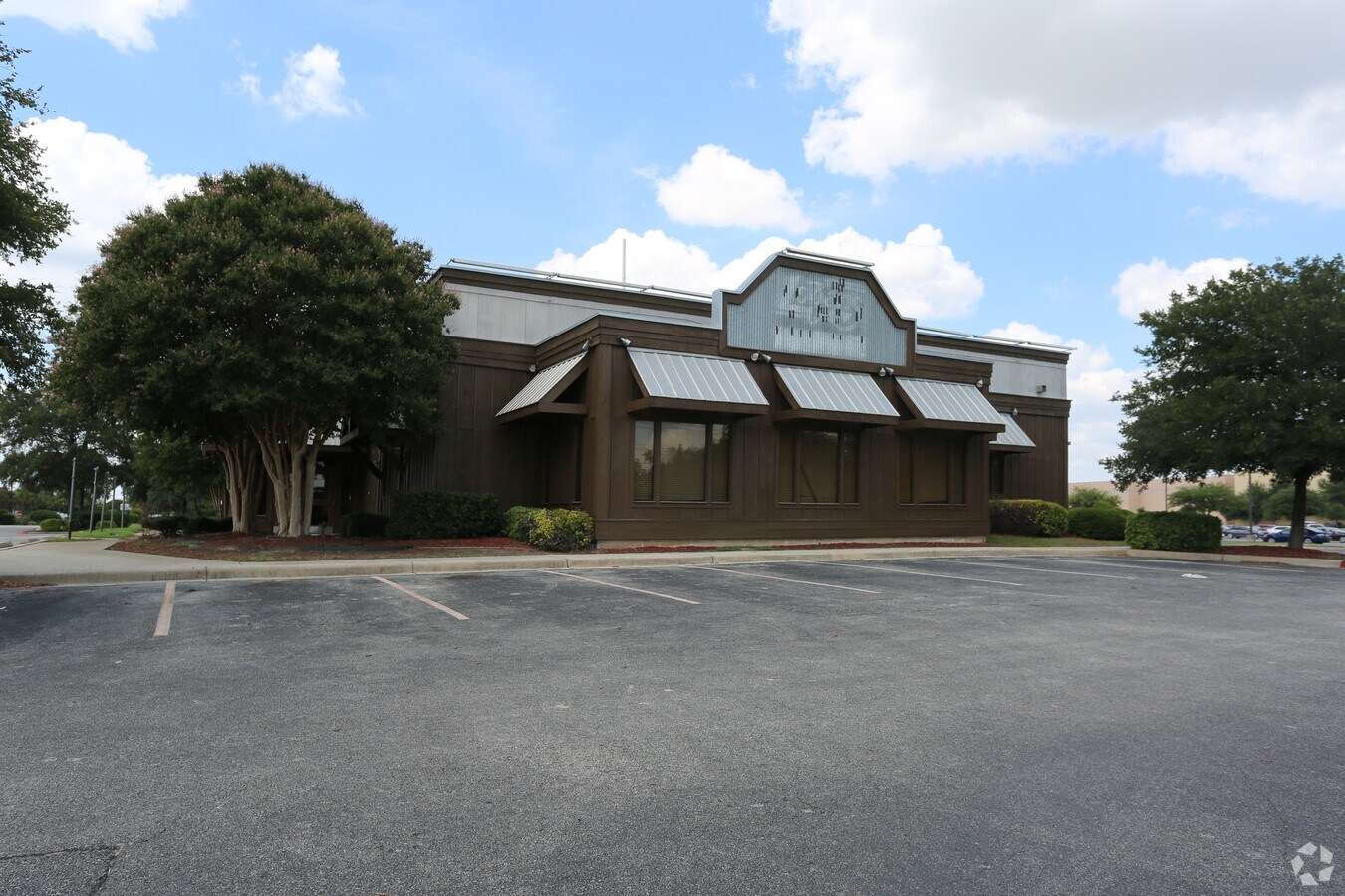 12477 W IH10, San Antonio, TX, 78230 Restaurant Property For Lease