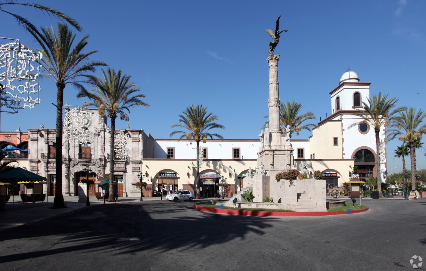 11201 11389 Long Beach Blvd Lynwood Ca 90262 Property For Lease Plaza Mexico
