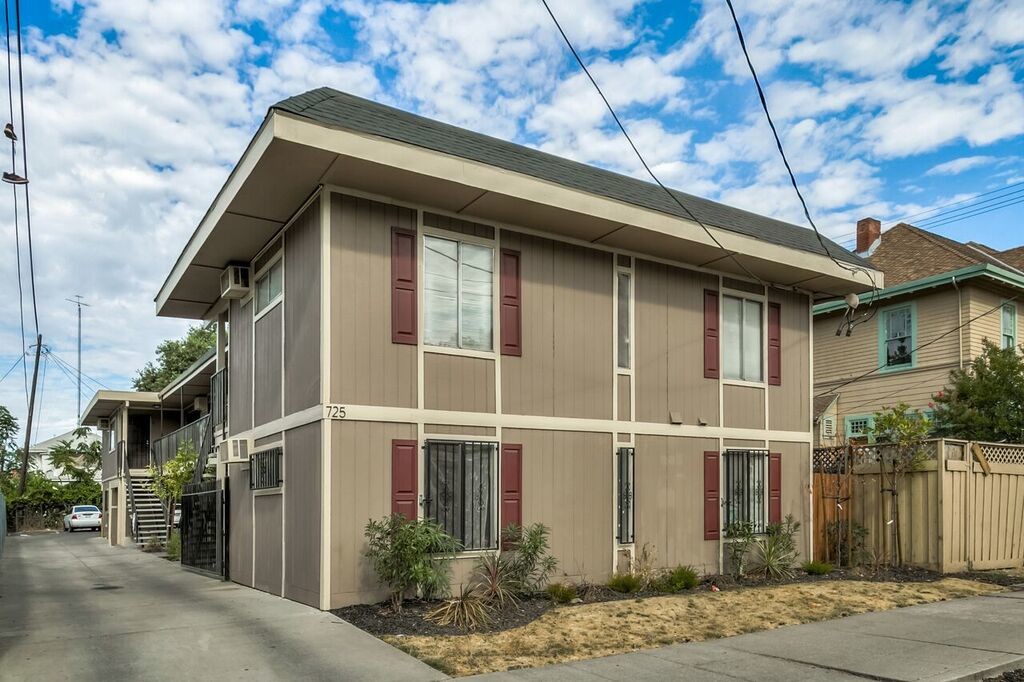 725 N San Joaquin St Stockton Ca 95202 Apartments Property For