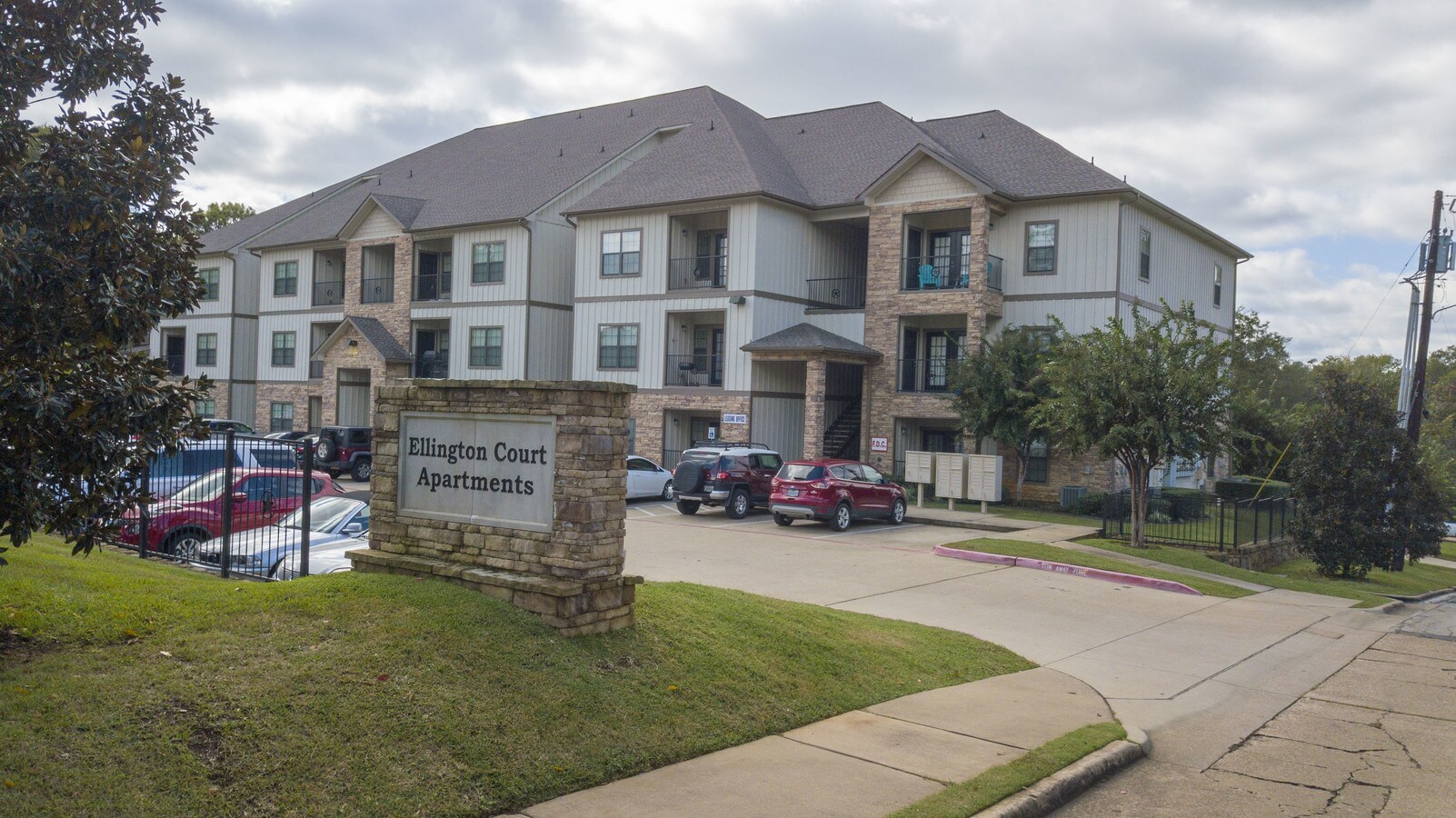 201 Ellington St, Nacogdoches, TX, 75965 Apartments Property For Sale