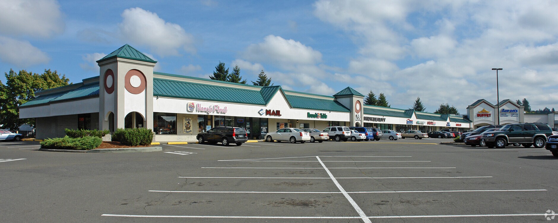 1979 2267 Ne Burnside Rd Gresham Or 97030 Property For Lease On Oregon Trail Center