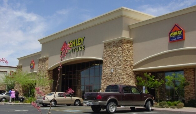 6910 W Bell Rd Glendale Az 85308 Freestanding Property For 12 440 Sf Of Retail E Available In Glendale Az